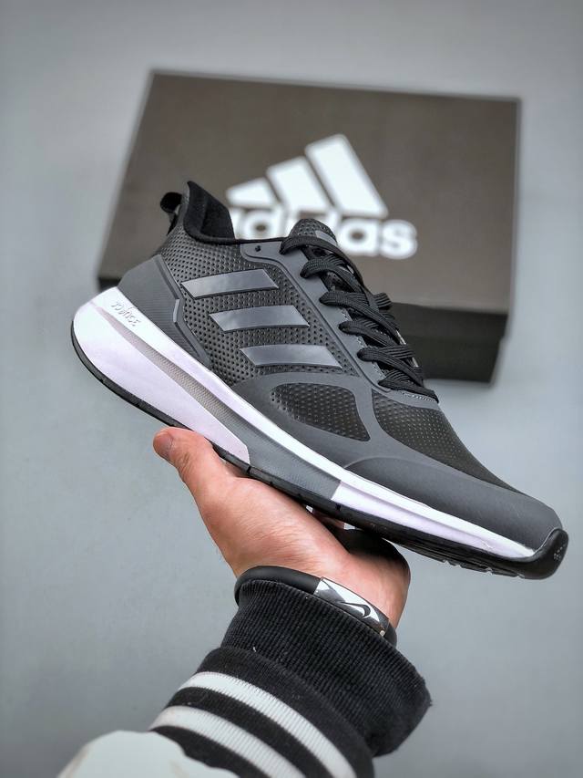 Adidas Eq22Run Yy 轻盈跑鞋系列街头网布透气时尚运动慢跑鞋 Hc6028 尺码 39-45 半