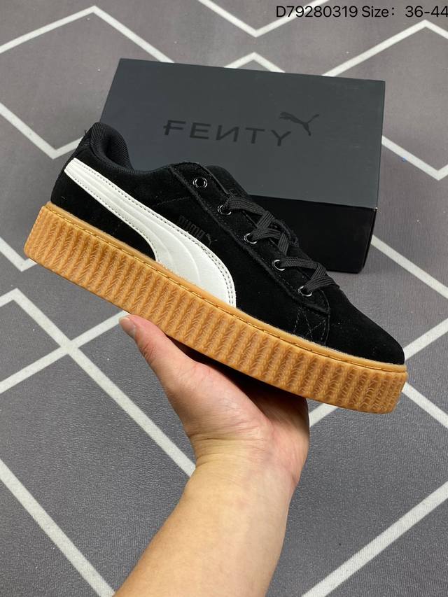 Fenty X Puma 经典回归 彪马低帮休闲板鞋 蕾哈娜 Rihanna 与puma 这波合作 推出了全新的fenty Puma Creeper Phatt