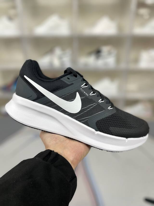 匠心纯原-最正确顶级版本 Nike Run Swift 3 织物 减震防滑耐磨 低帮 跑步鞋 黑色 每次跑步都充满舒适感 熟悉的贴身设计可帮助您实现目标 在此版
