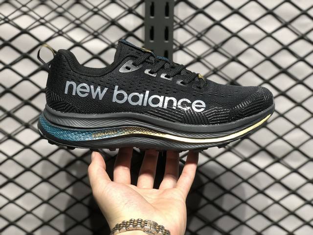 New Balance Nb Fresh Foam X More V3Tds防滑耐磨低帮跑步鞋 黑 拼接鞋面赋予双足出色的舒适感与酷爽体验 外观设计穿着简易 轻
