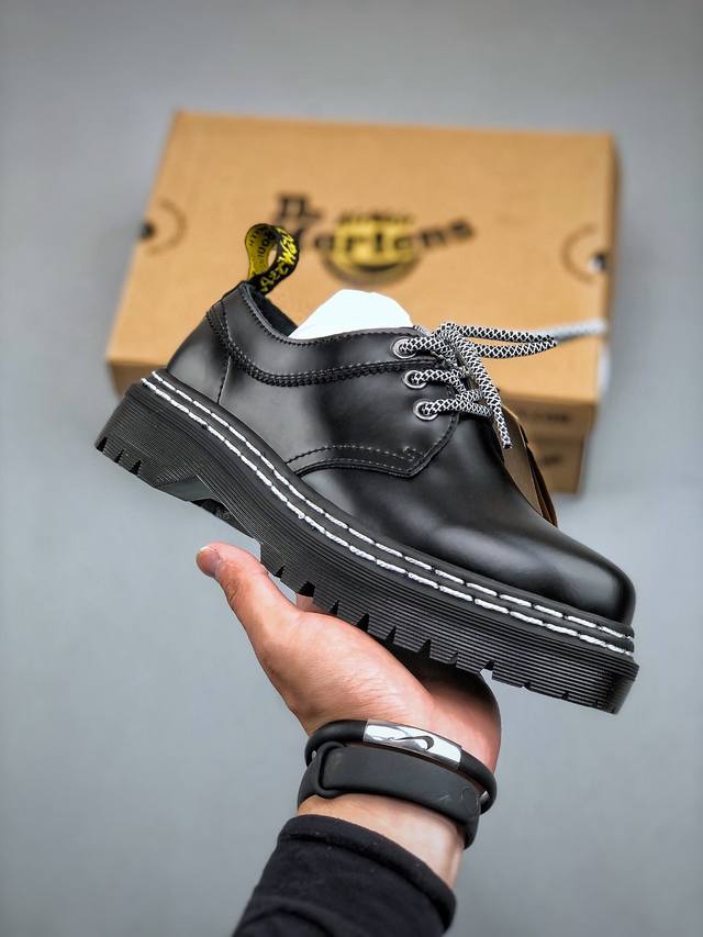 著名工鞋品牌-马汀博士dr. Martens 1461 Smooth Leather Platform系列松糕低帮英伦骑士朋克复古机车厚底粗跟马丁靴 尺码：35 - 点击图像关闭