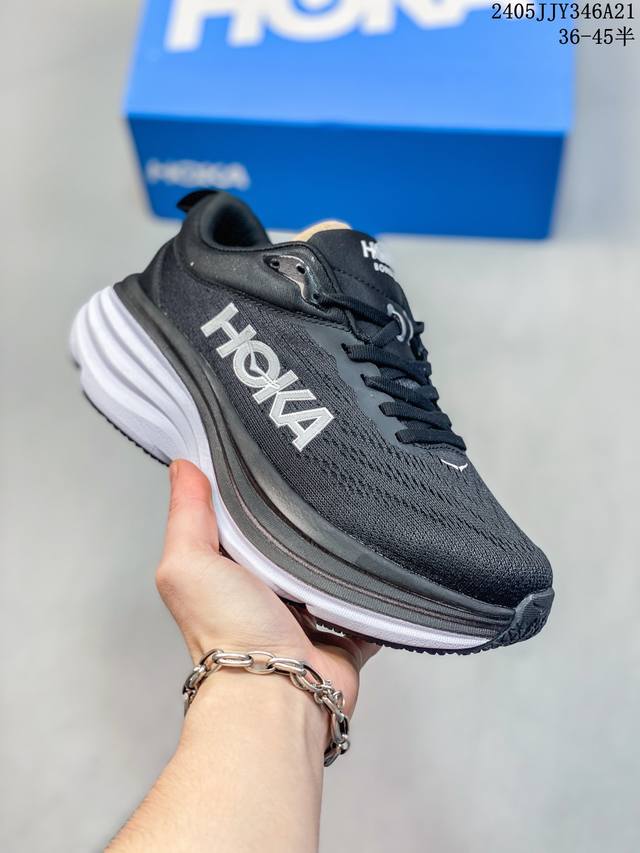 Hoka One One W Bondi 8 低帮跑步鞋 Bondi在本季向前迈出了大胆的一步，采用更柔软、更轻的泡沫和全新，的加长后跟几何形状进行了重新设计。