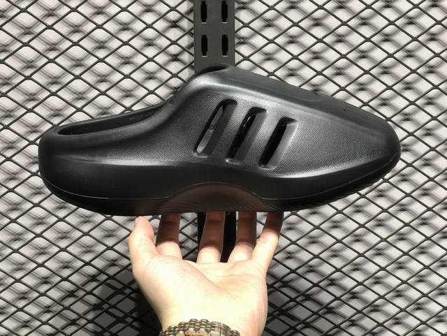 Adidas Originals Adifom Iiinfinity Slides 阿迪达斯全新无限系列科幻穆勒风包头式休闲运动凉拖鞋 货号：Ig6969 尺码